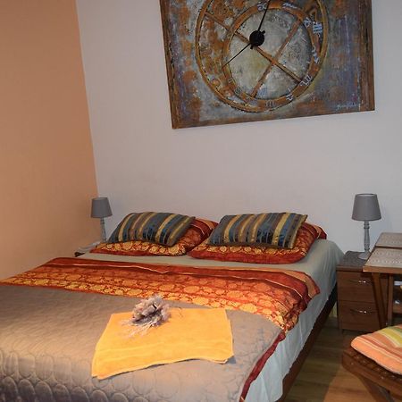 Fatrapark 1 U Sovicky Studio, Kuchynka, Kupelna,S Balkonom Gratis Parkovanie V Podzemnej Garazi Ружомберок Экстерьер фото