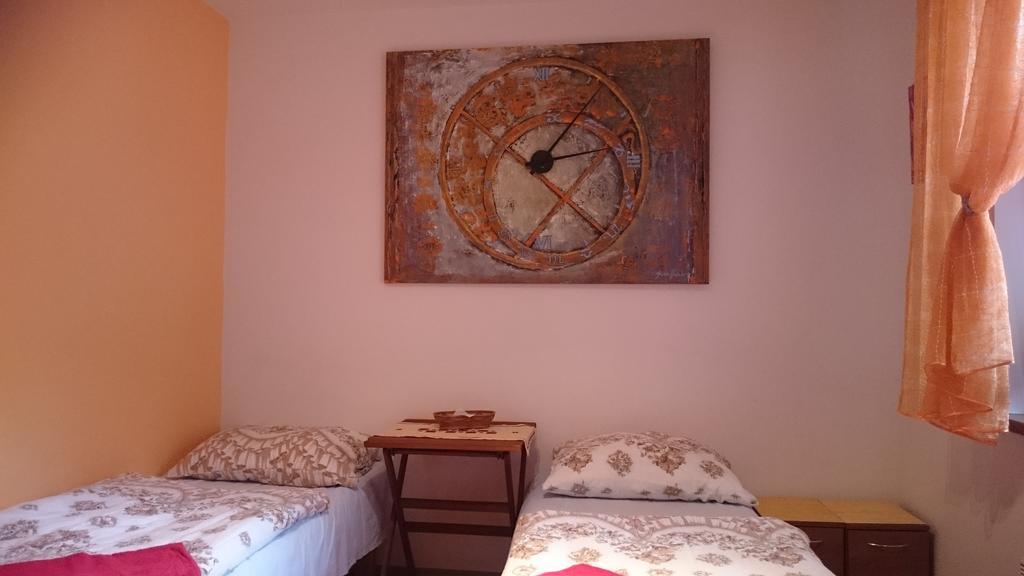 Fatrapark 1 U Sovicky Studio, Kuchynka, Kupelna,S Balkonom Gratis Parkovanie V Podzemnej Garazi Ружомберок Экстерьер фото