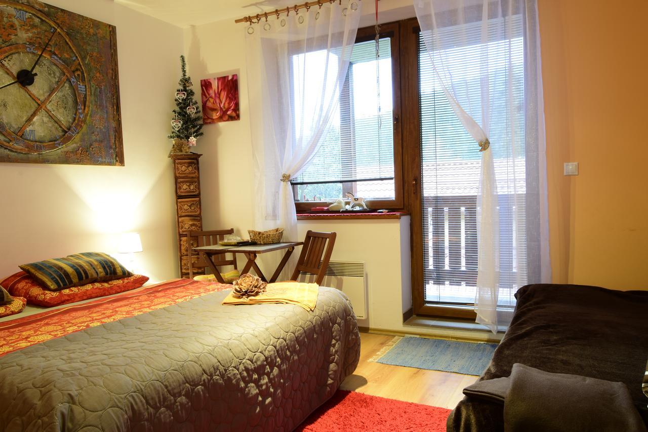 Fatrapark 1 U Sovicky Studio, Kuchynka, Kupelna,S Balkonom Gratis Parkovanie V Podzemnej Garazi Ружомберок Экстерьер фото